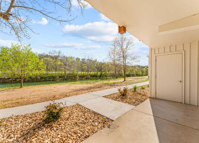 Property at 403 Veterans Blvd Unit 101(E-380), Branson, MO 65616, 2 beds, 2 baths