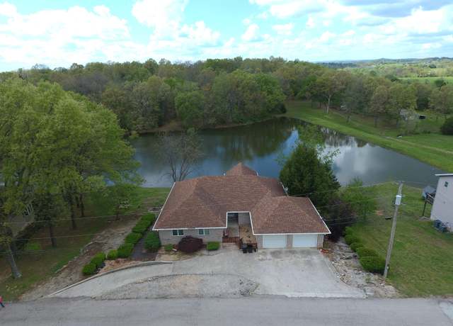 Property at 1913 Wayside Ln, Ava, MO 65608, 3 beds, 2.5 baths