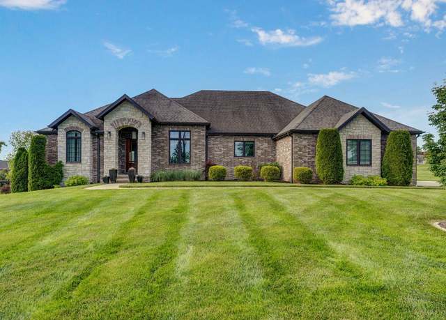 Property at 4020 E High Ridge Ln, Springfield, MO 65802, 6 beds, 3.5 baths