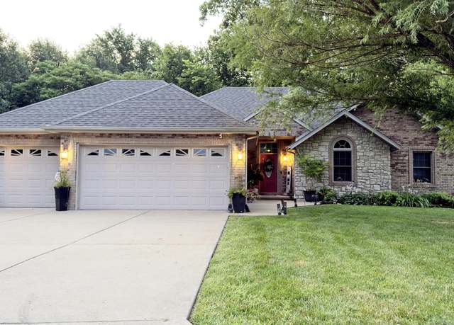 Property at 5604 N Seacrest Dr, Ozark, MO 65721, 3 beds, 2 baths