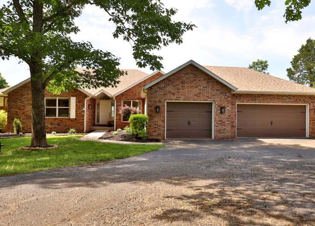 Property at 185 Tanner Rd, Branson, MO 65616, 5 beds, 3.5 baths