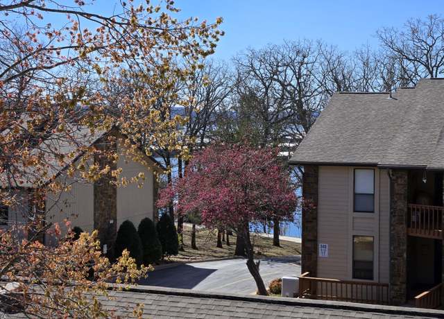 Property at 300 Port Dr #5, Kimberling, MO 65686, 2 beds, 2 baths