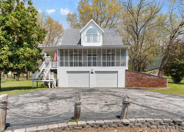 Property at 558 Brookings Rd, Kirbyville, MO 65679, 4 beds, 2 baths