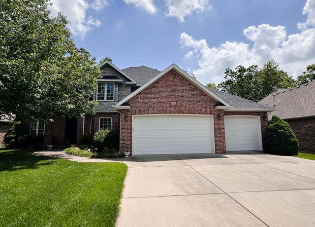 Property at 5628 S Fremont Ave, Springfield, MO 65804, 4 beds, 3.5 baths