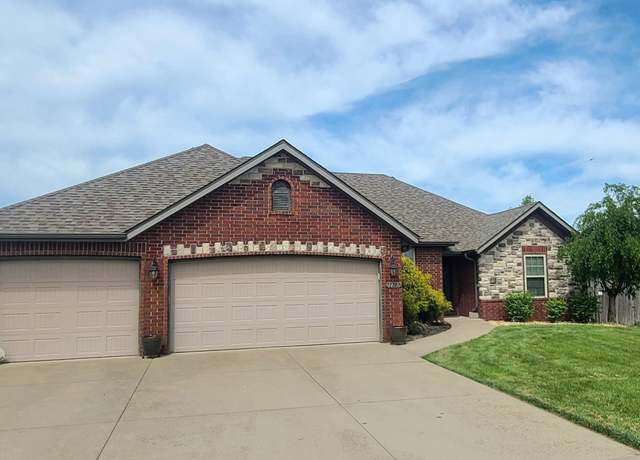 Property at 1417 S Appomattox Ave, Republic, MO 65738, 4 beds, 2 baths
