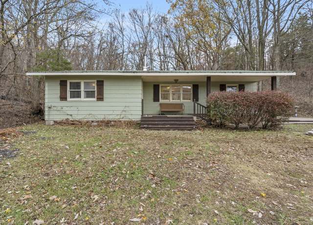 Property at 14396 Farm Road 2140, Cassville, MO 65625, 3 beds, 1 bath