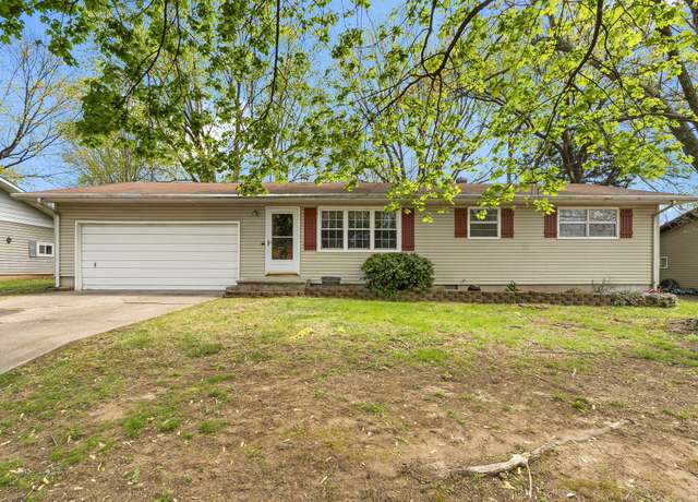 Property at 3144 N Pierce Ave, Springfield, MO 65803, 3 beds, 2 baths