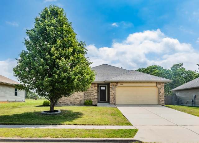 Property at 122 N Walnut Ave, Rogersville, MO 65742, 3 beds, 2 baths