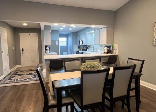 Property at 350 S Wildwood Dr Dr #19, Branson, MO 65616, 2 beds, 2 baths