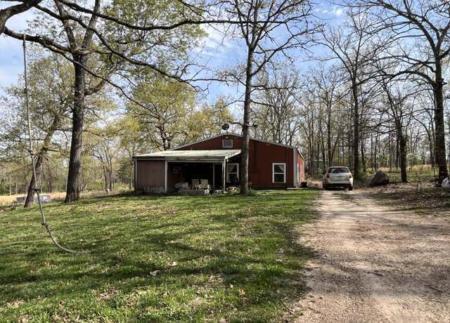 Property at 106 Ellison Ln, Gainesville, MO 65655, 2 beds, 2 baths