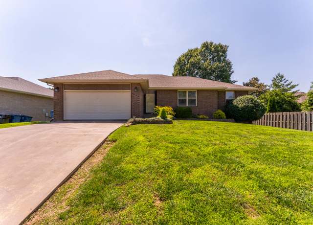 Property at 4607 S Ridgeview Ave, Battlefield, MO 65619, 4 beds, 3 baths