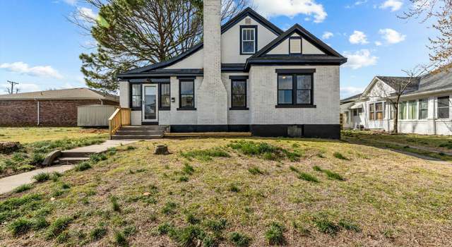 Photo of 110 W Locust St, Aurora, MO 65605