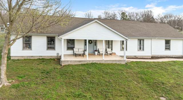 Photo of 7940 Locust St, Seligman, MO 65745