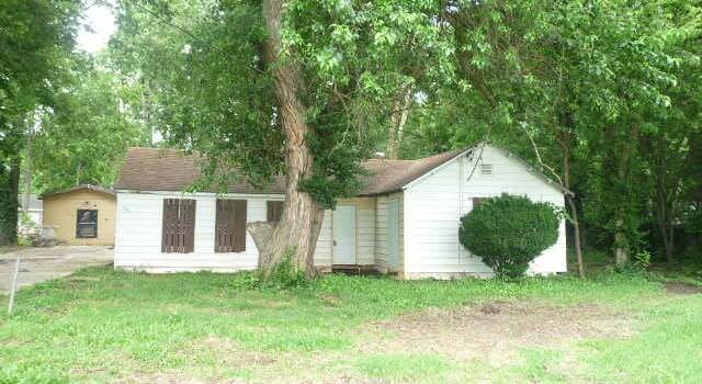 Photo of 1831 N Golden Ave, Springfield, MO 65802