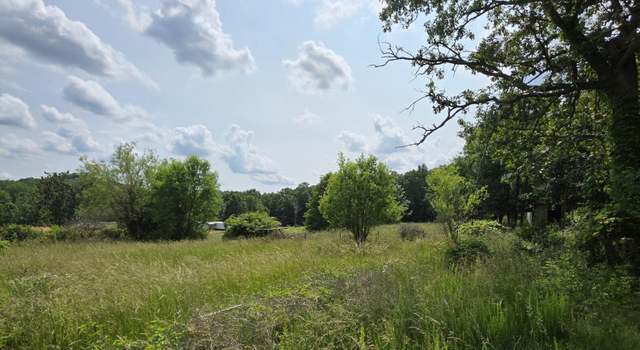 Photo of 634 Banks Dr, Seymour, MO 65746