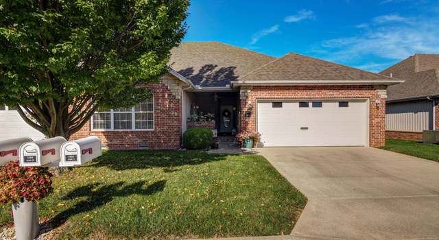 Photo of 1360 N Sandy Creek Cir #4, Nixa, MO 65714