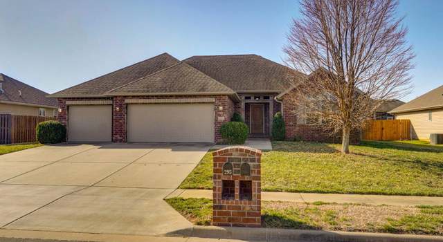 Photo of 296 W Arlington Dr, Springfield, MO 65803