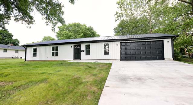 Photo of 326 N Olive St, Marshfield, MO 65706