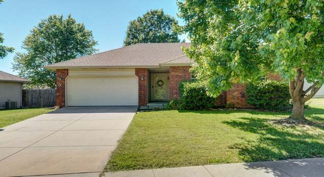 Photo of 1141 N Hilton Ave, Springfield, MO 65803