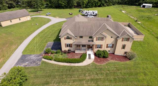 Photo of 1000 Golf Course Rd, Marshfield, MO 65706