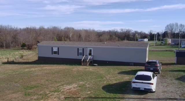 Photo of 7751 Blockade Vlg N, Seligman, MO 65745