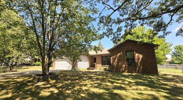 Photo of 716 Washington St, Strafford, MO 65757