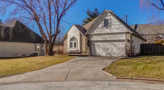Photo of 953 S Carriage Ave, Springfield, MO 65809