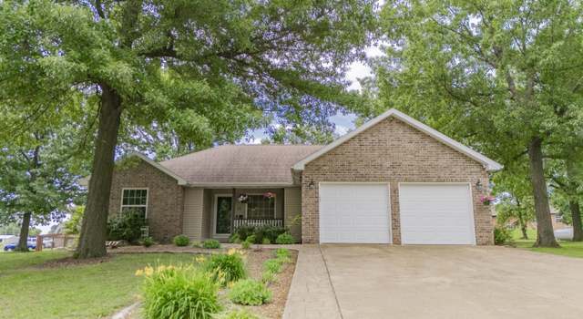Photo of 310 W Vern Ave, Stockton, MO 65785