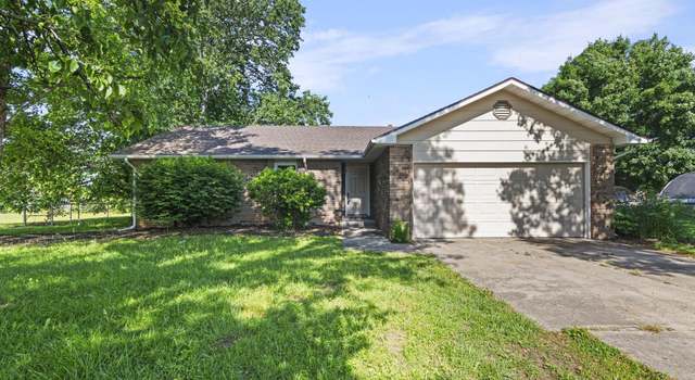 Photo of 127 Grand Prairie Dr, Willard, MO 65781