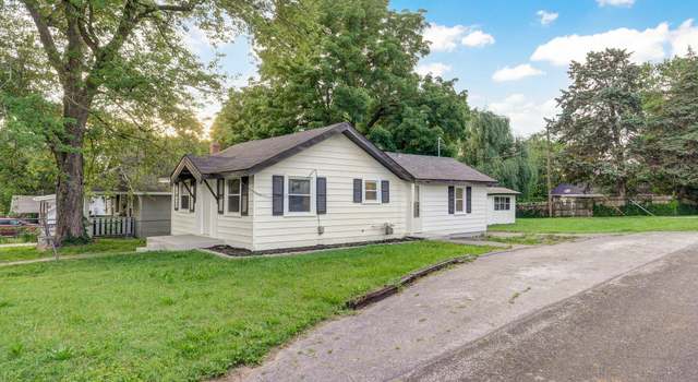Photo of 801 W Della St, Springfield, MO 65803