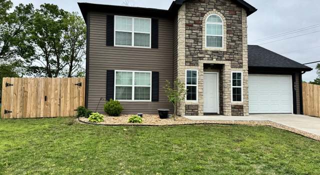 Photo of 105 W Craig St, Stockton, MO 65785