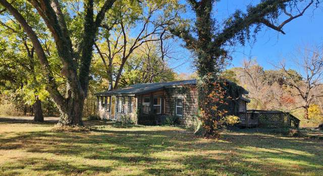 Photo of 104 Missouri Ave, West Plains, MO 65775