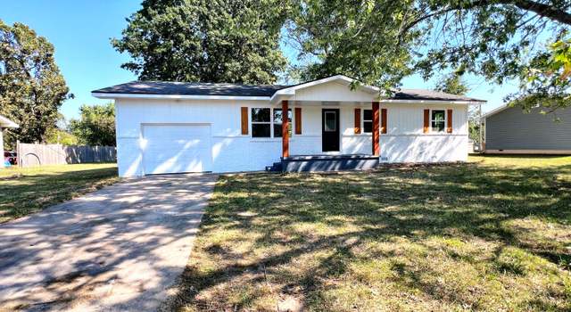 Photo of 721 Howell Dr, Purdy, MO 65734