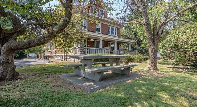 Photo of 430 W State St, Springfield, MO 65806