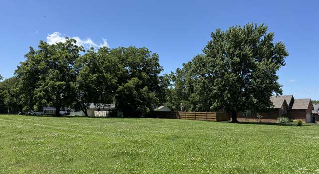 Photo of 000 S Hedgewood Dr, Bolivar, MO 65613