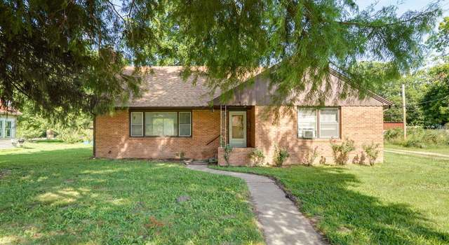 Photo of 304 N Main St, Lockwood, MO 65682