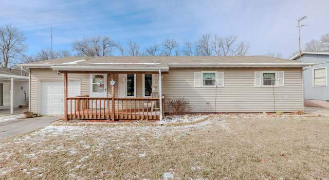 Photo of 1131 S Hillcrest Ave, Springfield, MO 65802