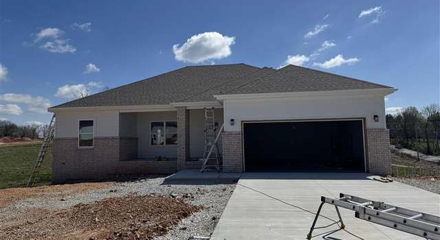 Photo of 610 N Baywood Dr, Nixa, MO 65714