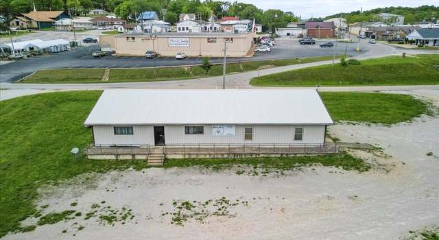 Photo of 232 W First St, Gainesville, MO 65655