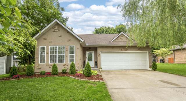 Photo of 511 Thunderbird Dr, Rogersville, MO 65742