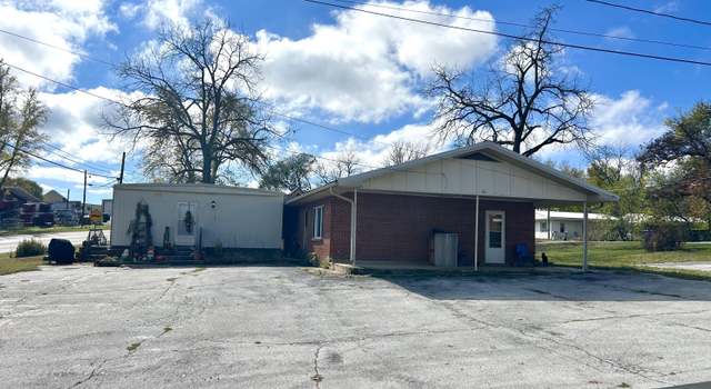 Photo of 101 & 103 W Maple St, Mansfield, MO 65704
