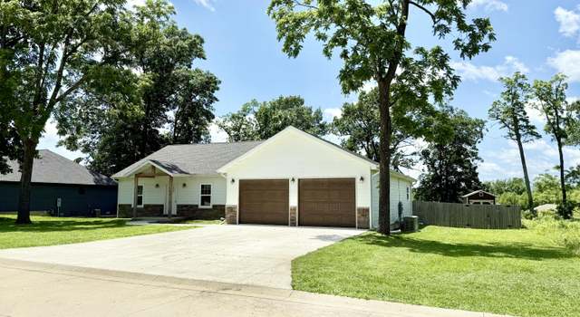 Photo of 2803 Town Dr, Mountain Grove, MO 65711