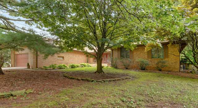 Photo of 667 S Broadview Dr, Springfield, MO 65809