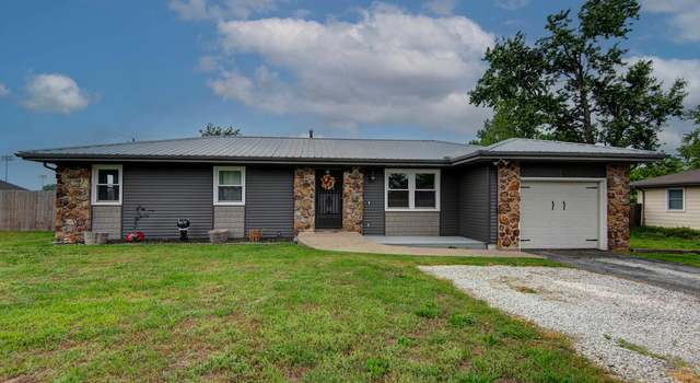 Photo of 701 Spruce St, Nixa, MO 65714