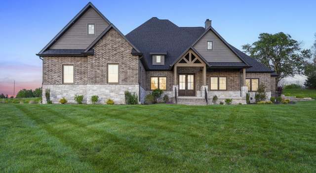 Photo of 202 Ridge Park, Ozark, MO 65721