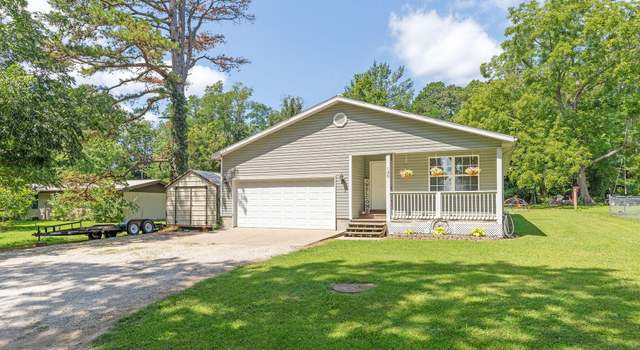 Photo of 130 A St, Taneyville, MO 65759