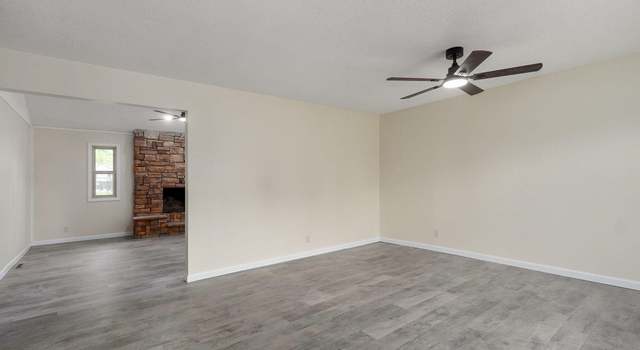 Photo of 1251 E Briar St, Springfield, MO 65804