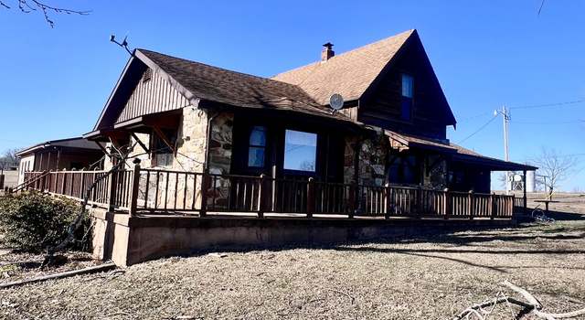 Photo of 9690 Burton Branch Rd, Bucyrus, MO 65444