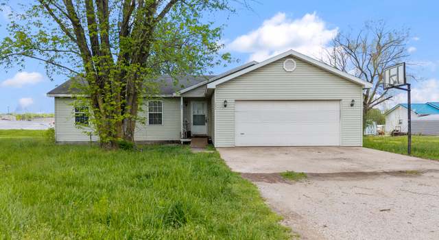 Photo of 241 Elm St, Washburn, MO 65772