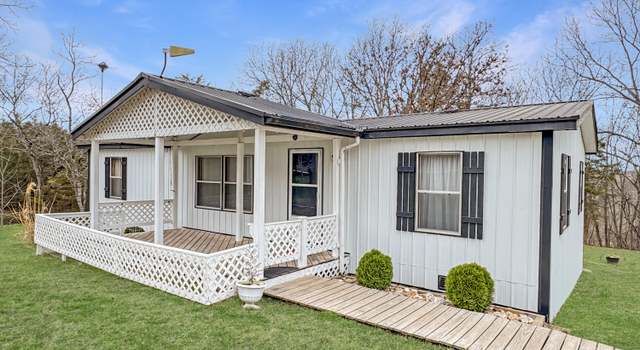 Photo of 67 Boulder Trl, Elkland, MO 65644